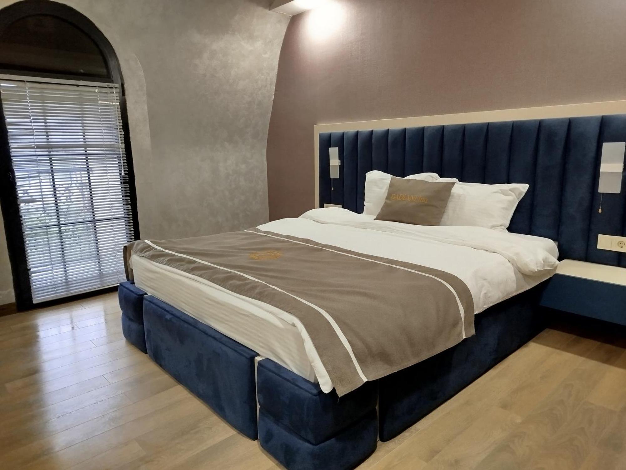 Dadiani Inn Zugdidi Exterior foto